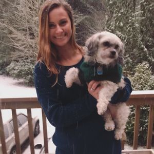 Meet your Posher, Abby